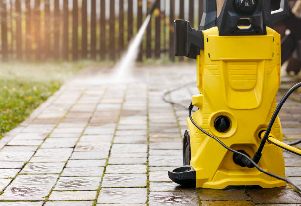 Best Sidewalk and Walkway Cleaning  in Linton Hall, VA